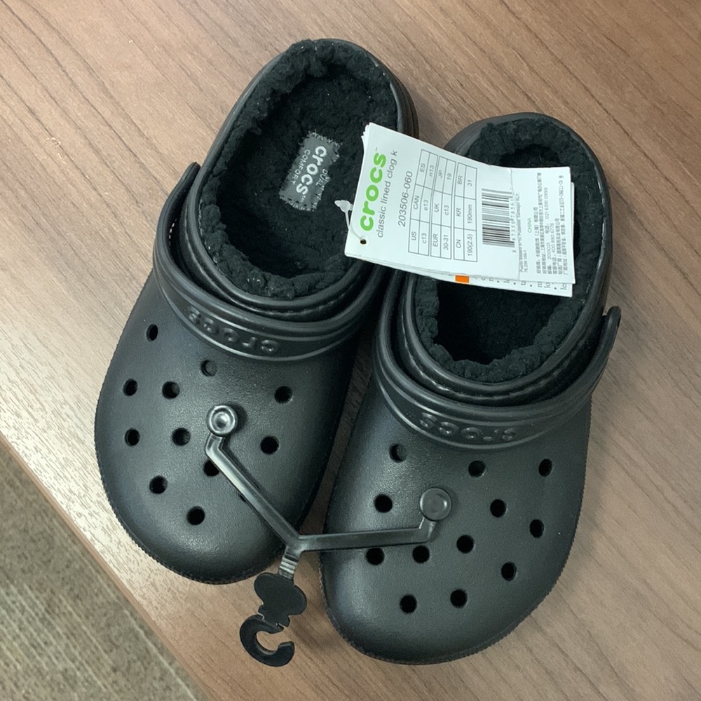 Crocs Girls NEW - Picture 2 of 4